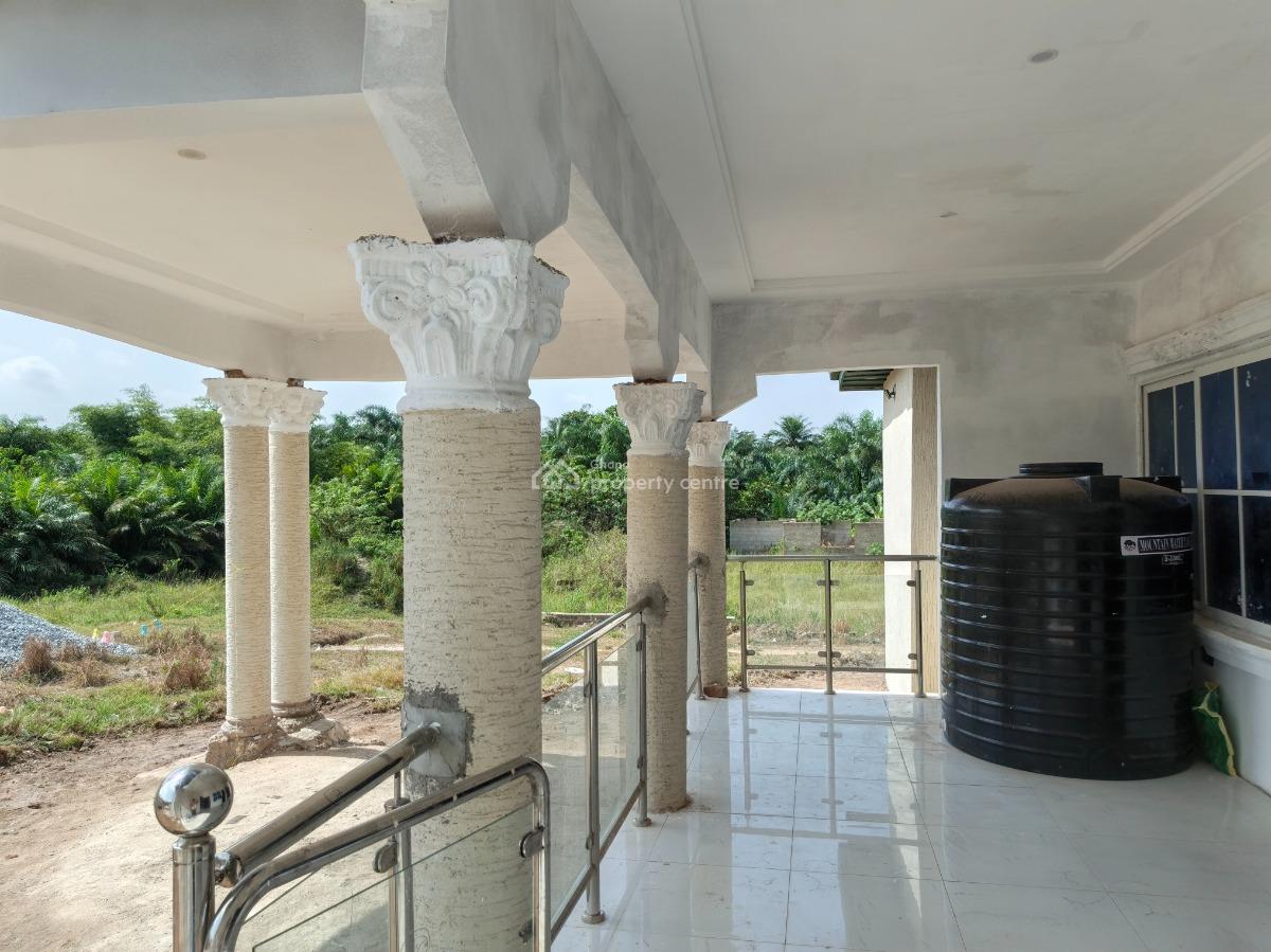 4 Bedrooms, Kodie Apagya, Near Kronum Afrancho Buoho., Kumasi Metropolitan, Ashanti, House for Sale