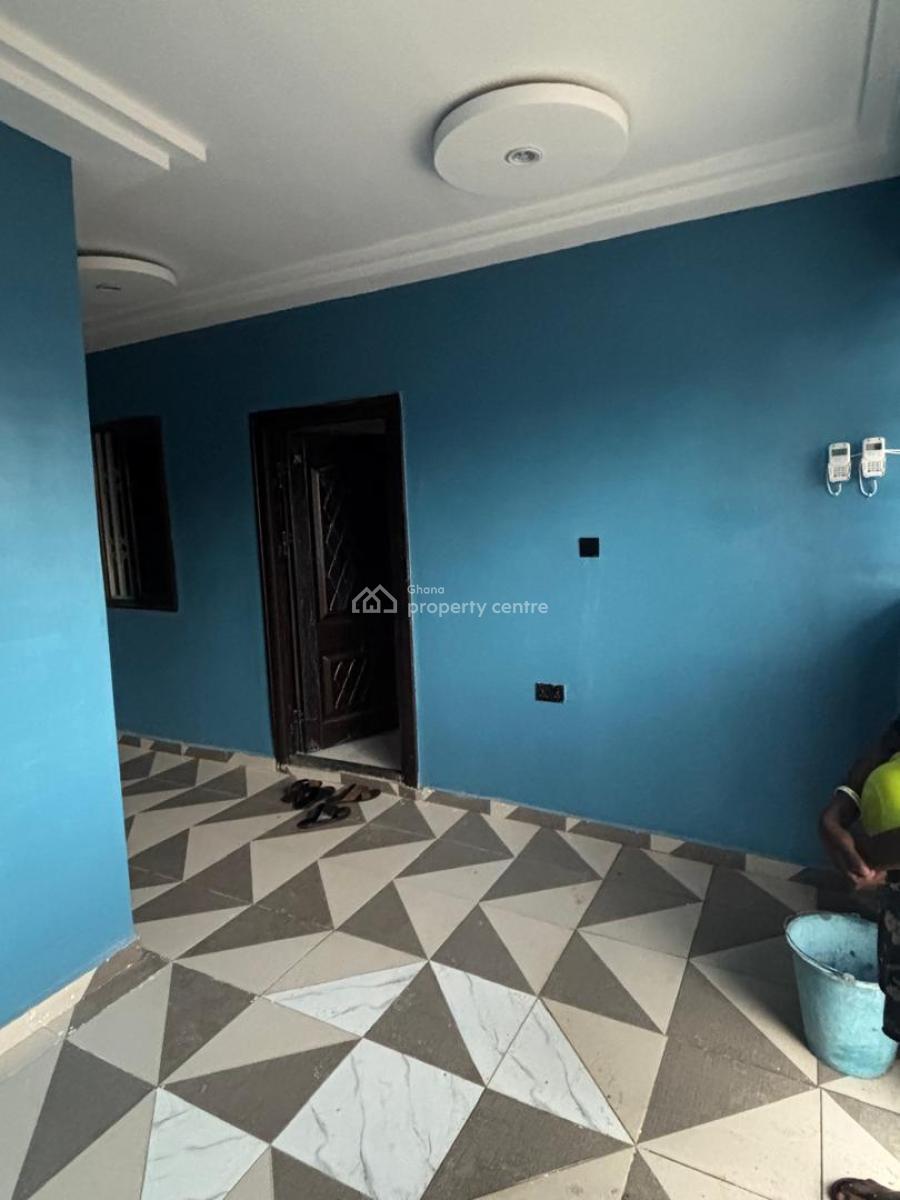 Single Room Self-contained, Kumasi Metropolitan, Ashanti, House for Rent