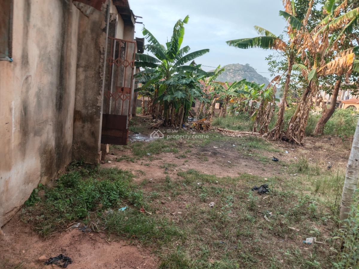 Plot.  ( Kronum Afrancho) 130*100 Ft, Afrancho, Near Kronum Suame Markro., Kumasi Metropolitan, Ashanti, Residential Land for Sale