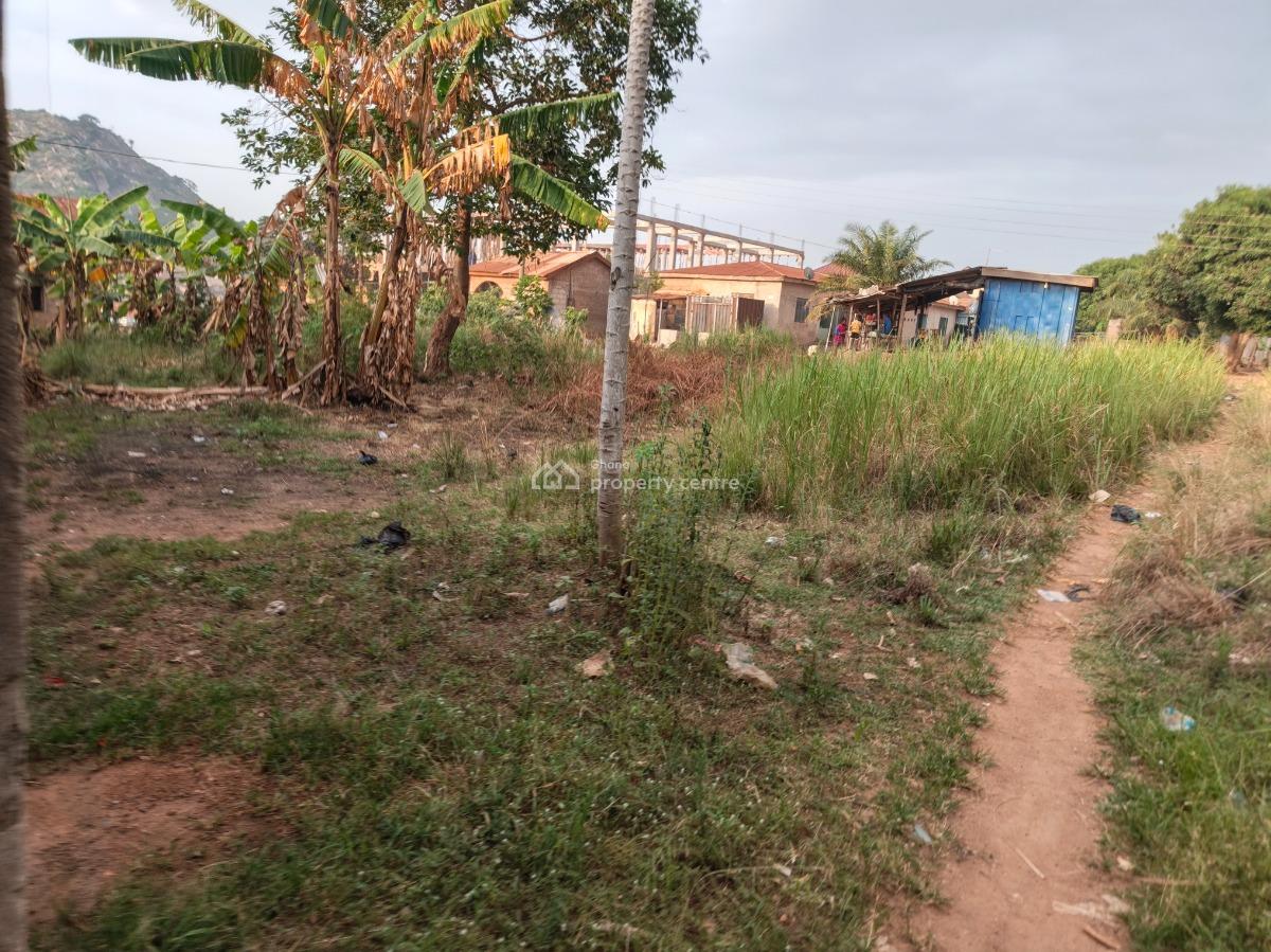 Plot.  ( Kronum Afrancho) 130*100 Ft, Afrancho, Near Kronum Suame Markro., Kumasi Metropolitan, Ashanti, Residential Land for Sale