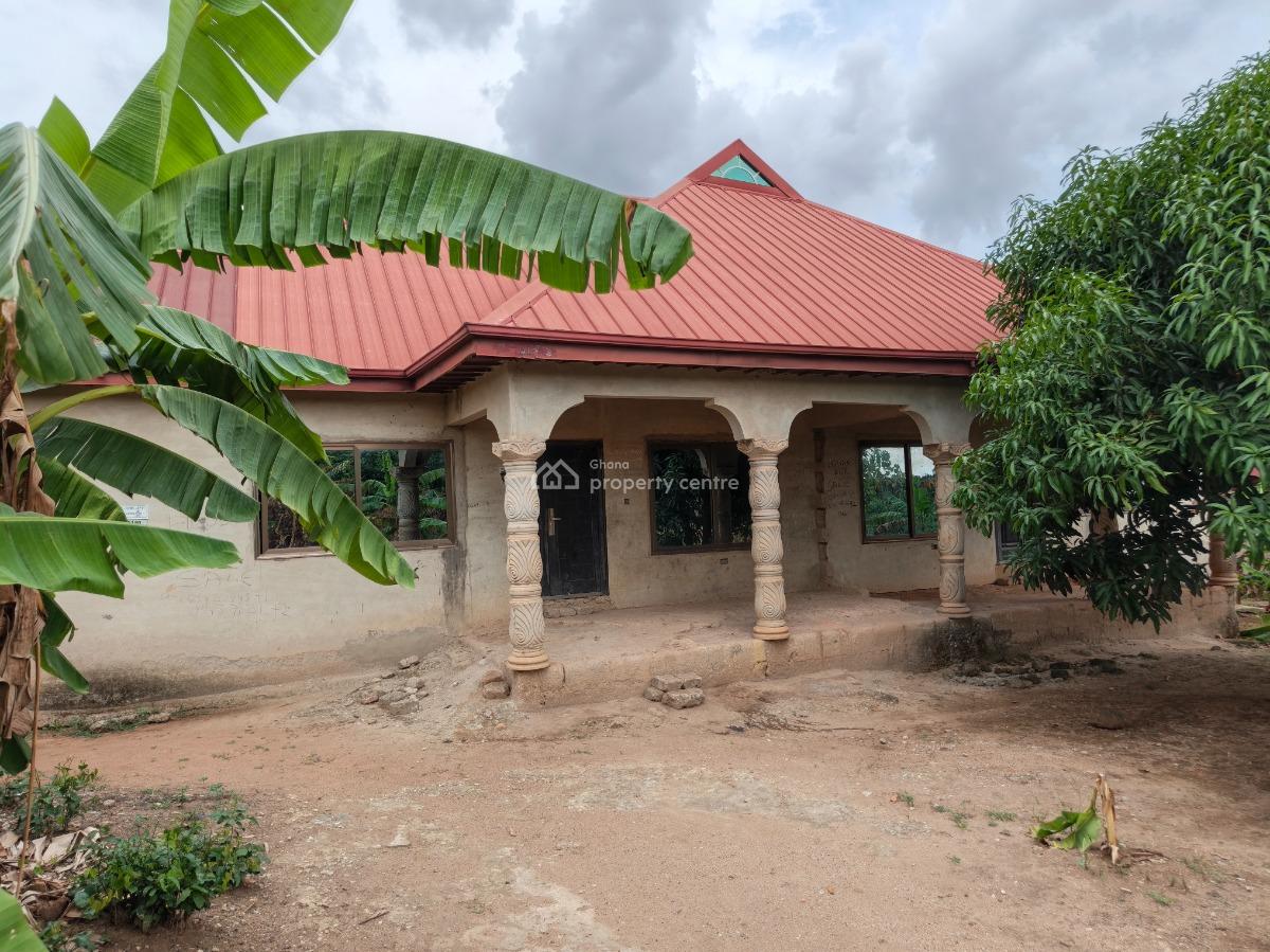 4 Bedrooms, Afrancho New Site, Near Kronum Suame Markro., Kumasi Metropolitan, Ashanti, House for Sale