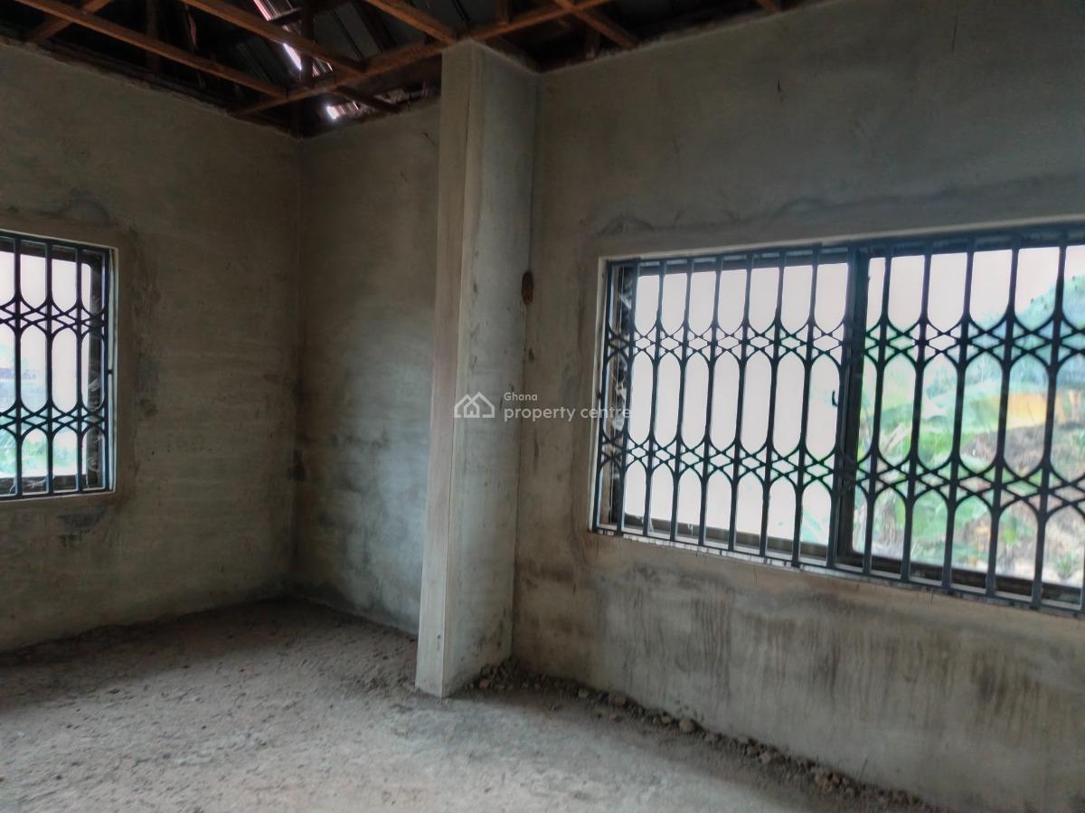 4 Bedrooms, Afrancho New Site, Near Kronum Suame Markro., Kumasi Metropolitan, Ashanti, House for Sale