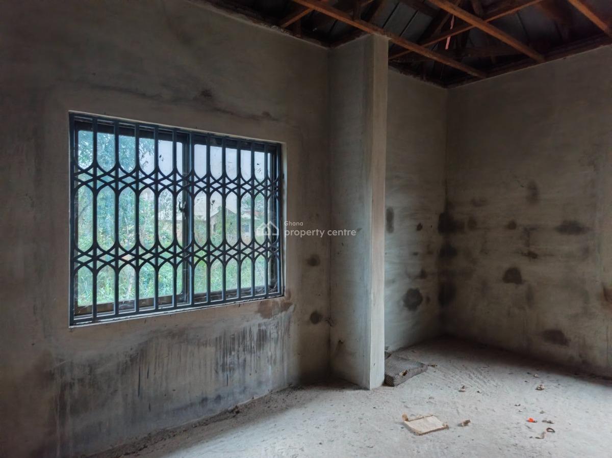 4 Bedrooms, Afrancho New Site, Near Kronum Suame Markro., Kumasi Metropolitan, Ashanti, House for Sale