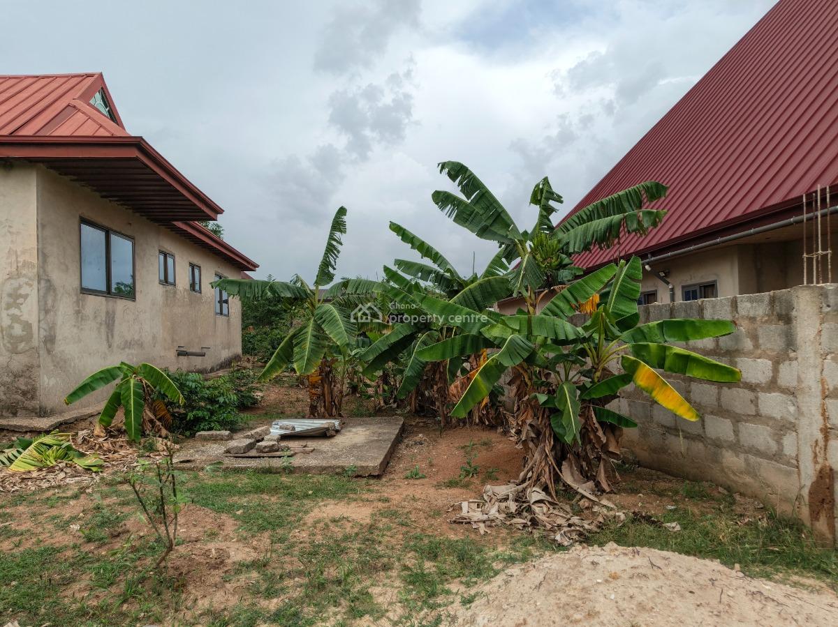 4 Bedrooms, Afrancho New Site, Near Kronum Suame Markro., Kumasi Metropolitan, Ashanti, House for Sale