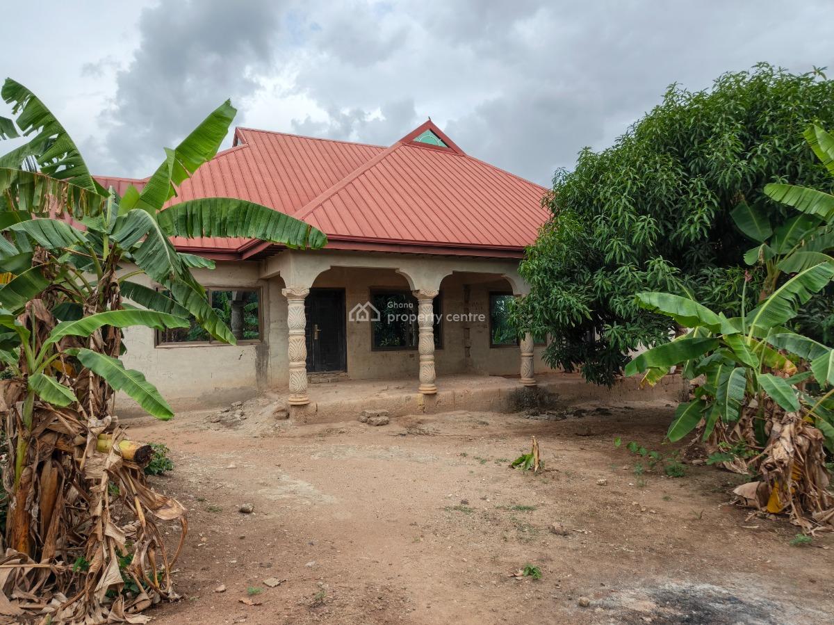 4 Bedrooms, Afrancho New Site, Near Kronum Suame Markro., Kumasi Metropolitan, Ashanti, House for Sale