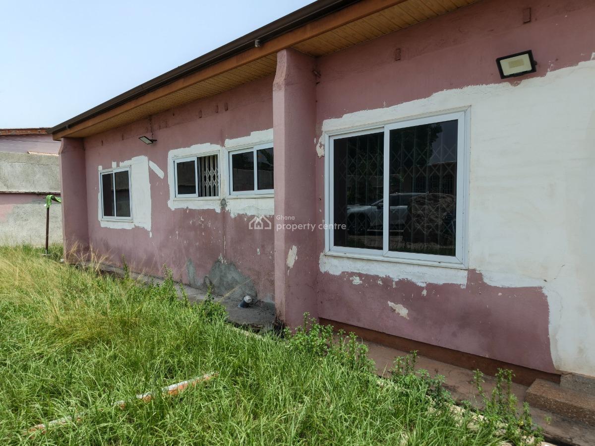 Furnished 3 Bedrooms House ( Buokrom Estate), Buokrom Estate,near Kumasi Airport., Kumasi Metropolitan, Ashanti, House for Sale