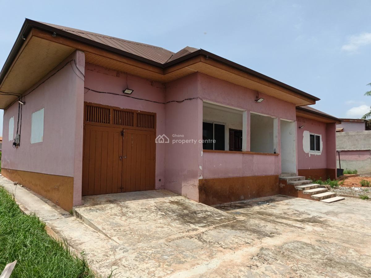 Furnished 3 Bedrooms House ( Buokrom Estate), Buokrom Estate,near Kumasi Airport., Kumasi Metropolitan, Ashanti, House for Sale