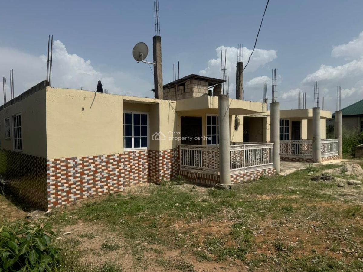 a Semi-completed 6-bedroom House, Ejisu-juaben Municipal, Ashanti, House for Sale