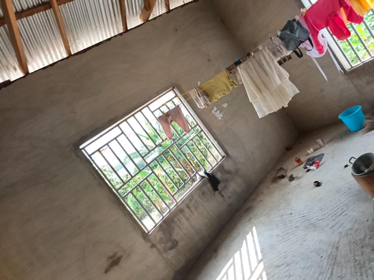 5 Bedrooms, Abrade, Near Mampongteng Fawoade., Kumasi Metropolitan, Ashanti, House for Sale