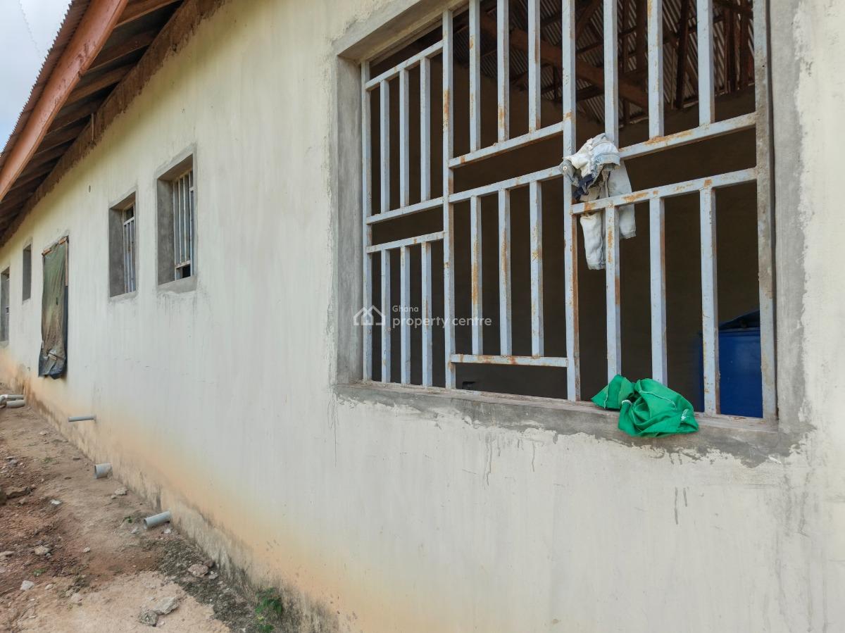 5 Bedrooms, Abrade, Near Mampongteng Fawoade., Kumasi Metropolitan, Ashanti, House for Sale