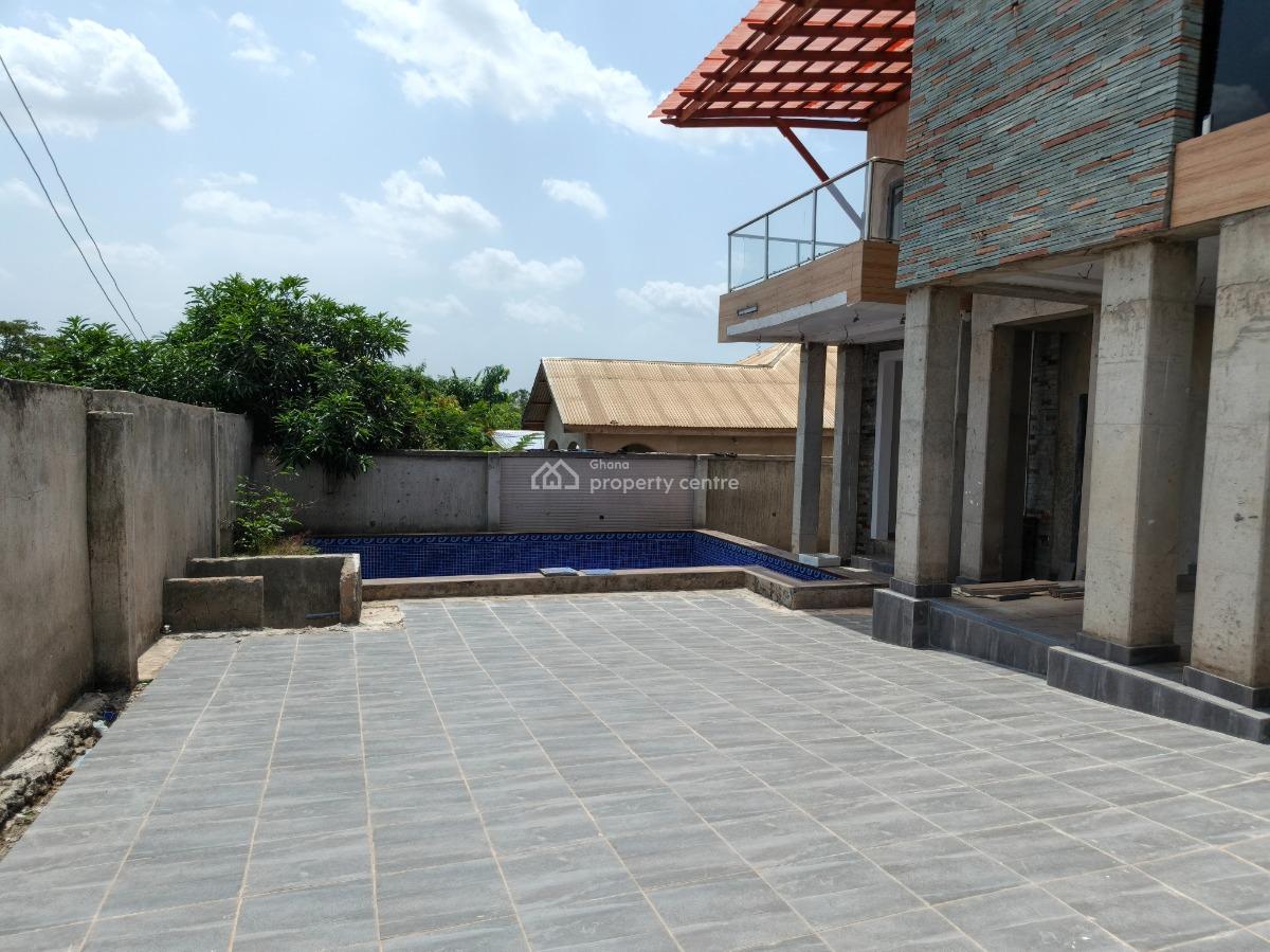 3 Bedrooms House, Fawoade, on Tafo Pankrono Road., Kumasi Metropolitan, Ashanti, House for Sale