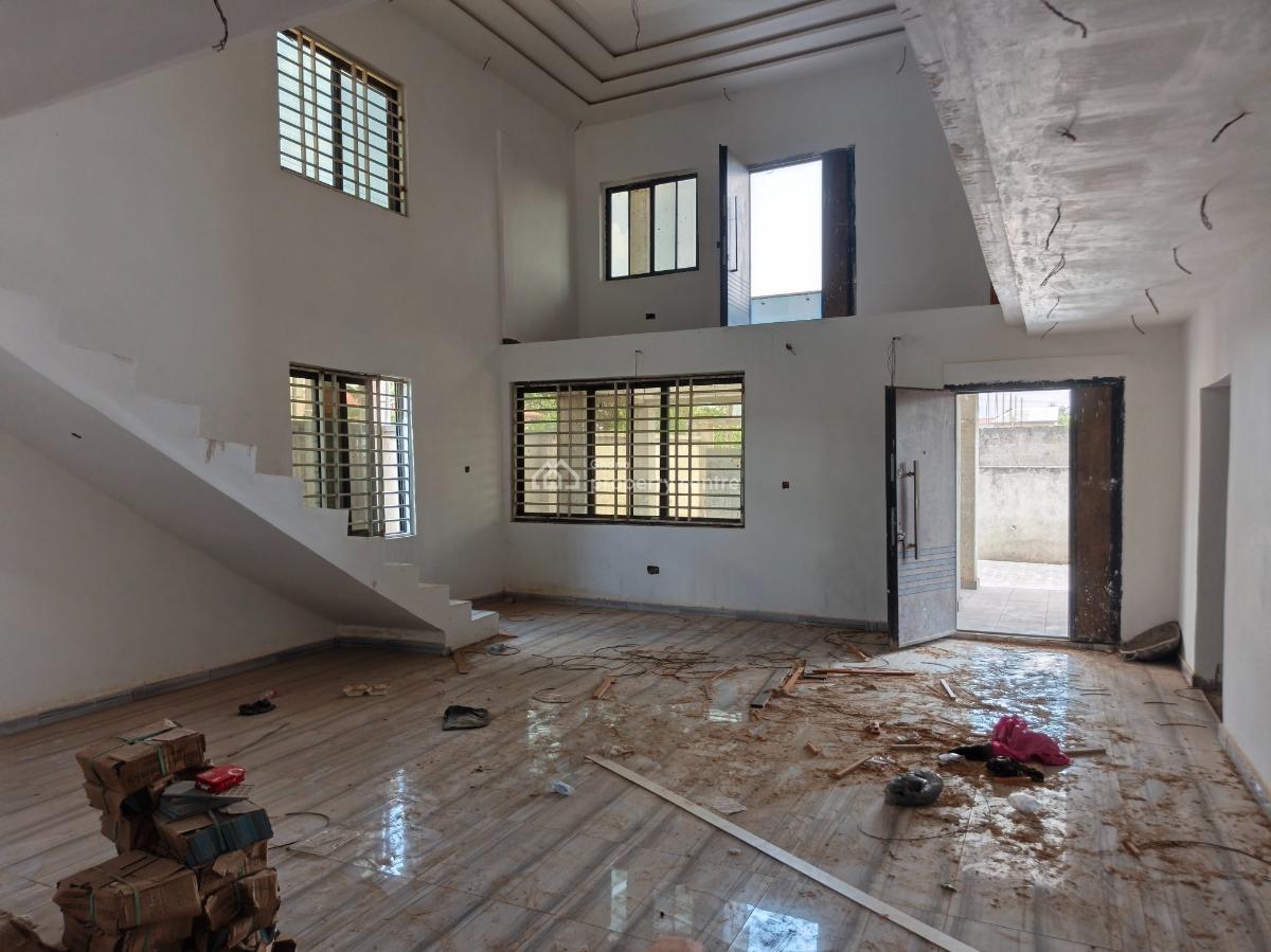 3 Bedrooms House, Fawoade, on Tafo Pankrono Road., Kumasi Metropolitan, Ashanti, House for Sale