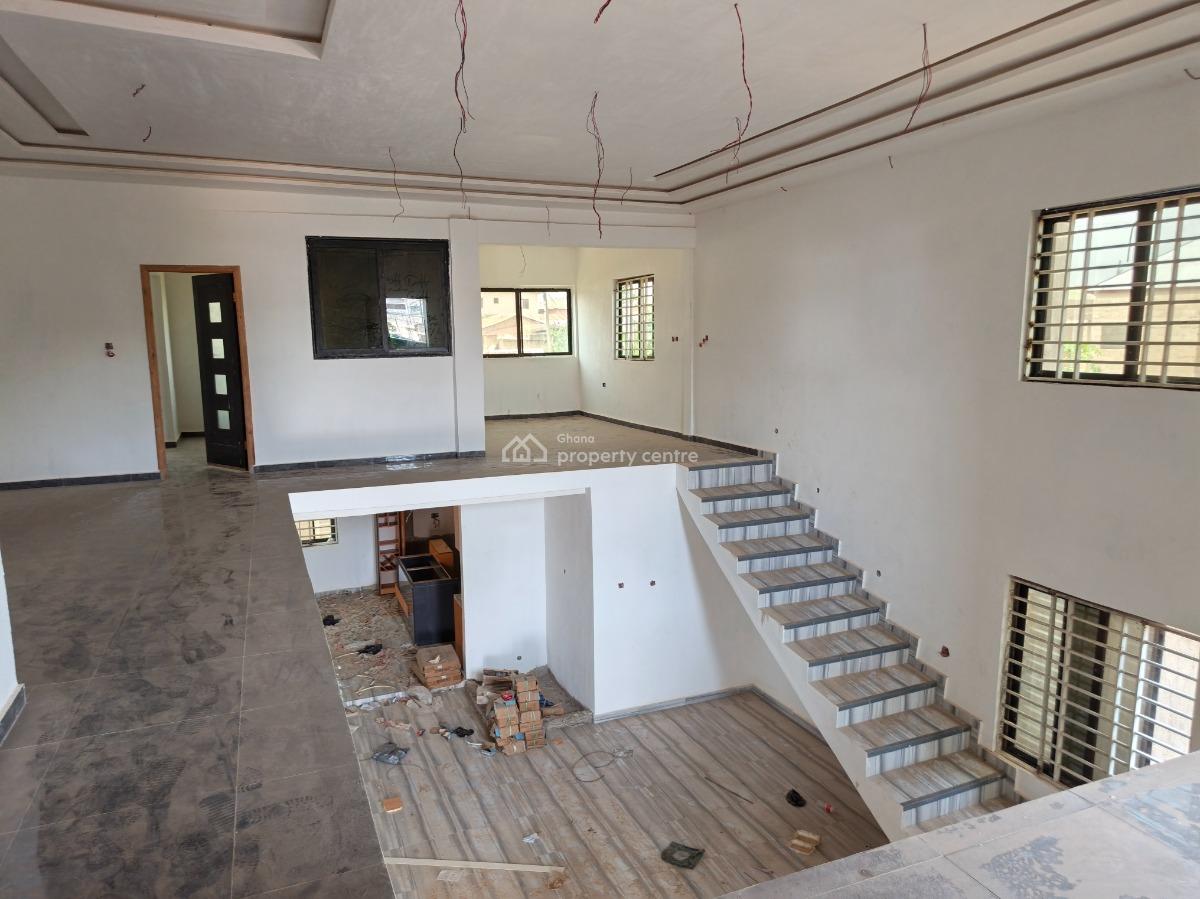 3 Bedrooms House, Fawoade, on Tafo Pankrono Road., Kumasi Metropolitan, Ashanti, House for Sale