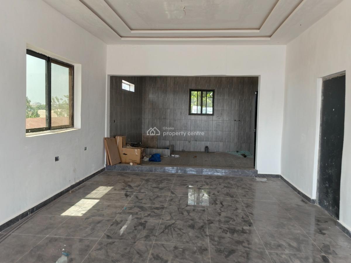 3 Bedrooms House, Fawoade, on Tafo Pankrono Road., Kumasi Metropolitan, Ashanti, House for Sale