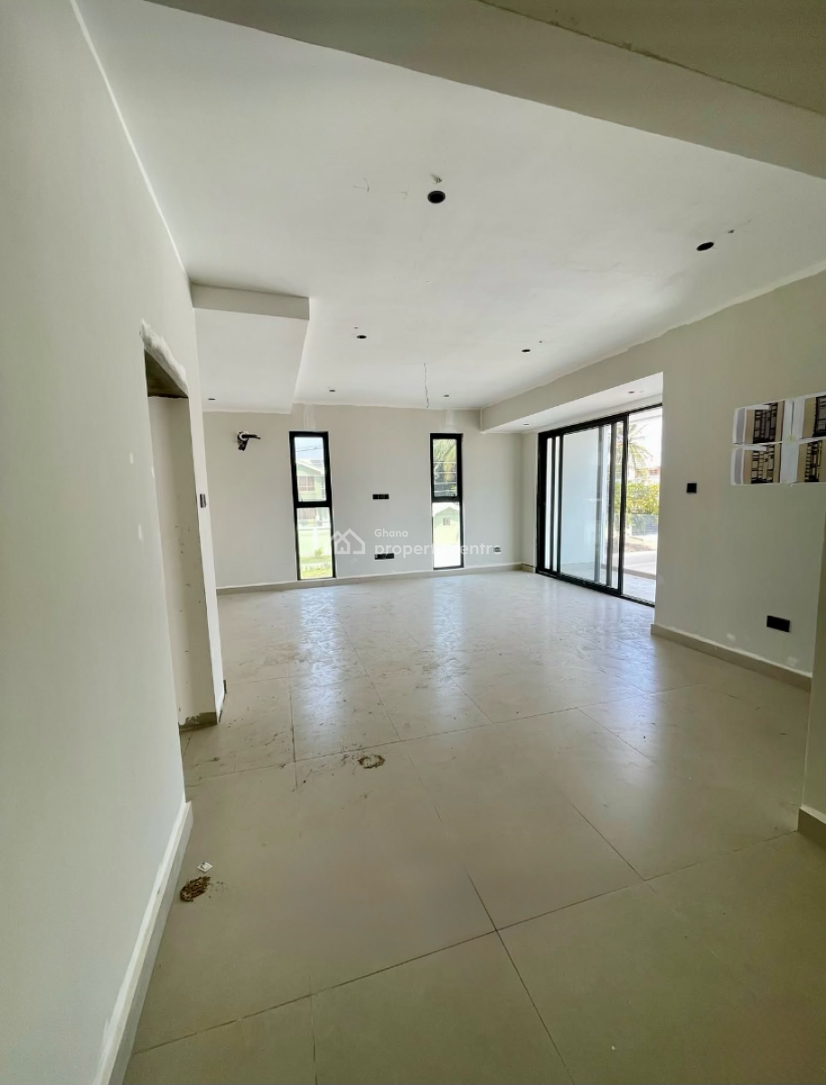 Detached 4 Bedroom Duplex in a Gated Community, East Airport, Airport Residential Area, Accra, Detached Duplex for Sale