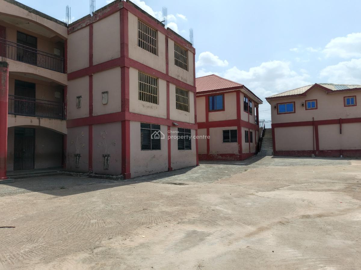 School.      ( Operational), Fawoade Bomfa. on Tafo Pankrono Road., Kumasi Metropolitan, Ashanti, School for Sale