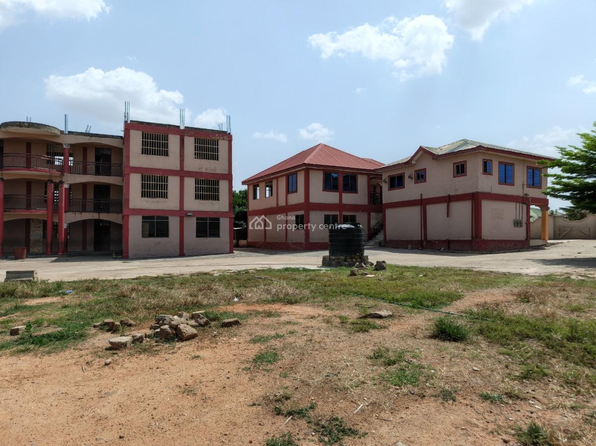 School.      ( Operational), Fawoade Bomfa. on Tafo Pankrono Road., Kumasi Metropolitan, Ashanti, School for Sale