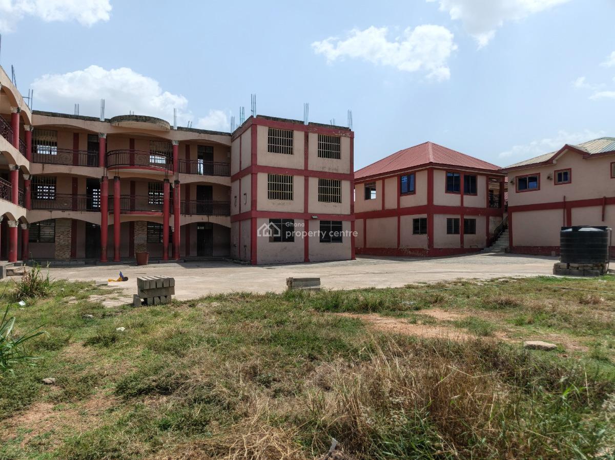 School.      ( Operational), Fawoade Bomfa. on Tafo Pankrono Road., Kumasi Metropolitan, Ashanti, School for Sale
