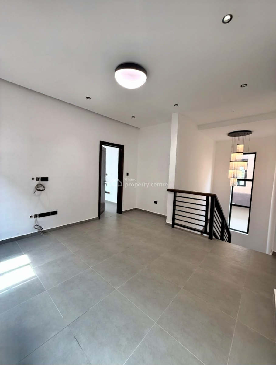 Detached 4 Bedroom Duplex with Staff Quarters, Oyarifa, Adenta Municipal, Accra, Detached Duplex for Sale