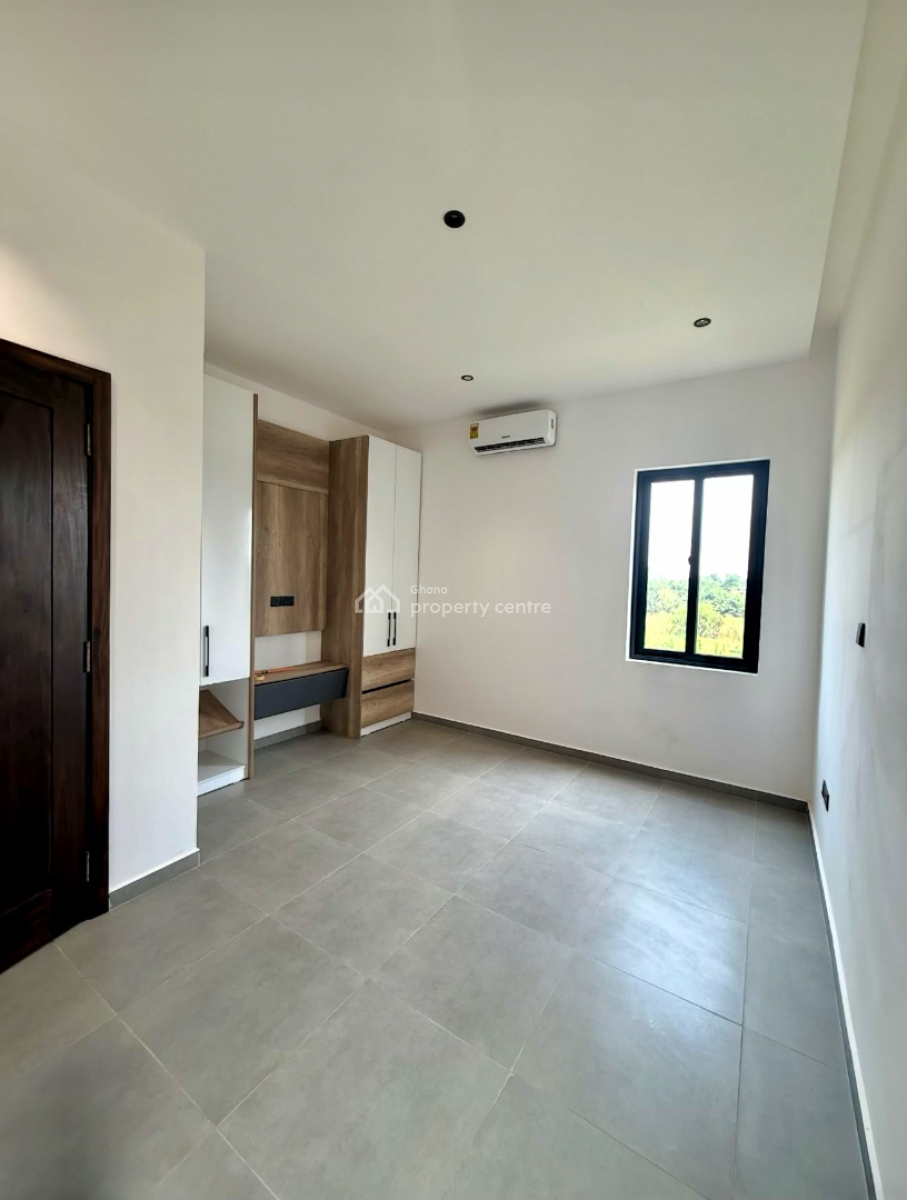 Detached 4 Bedroom Duplex with Staff Quarters, Oyarifa, Adenta Municipal, Accra, Detached Duplex for Sale