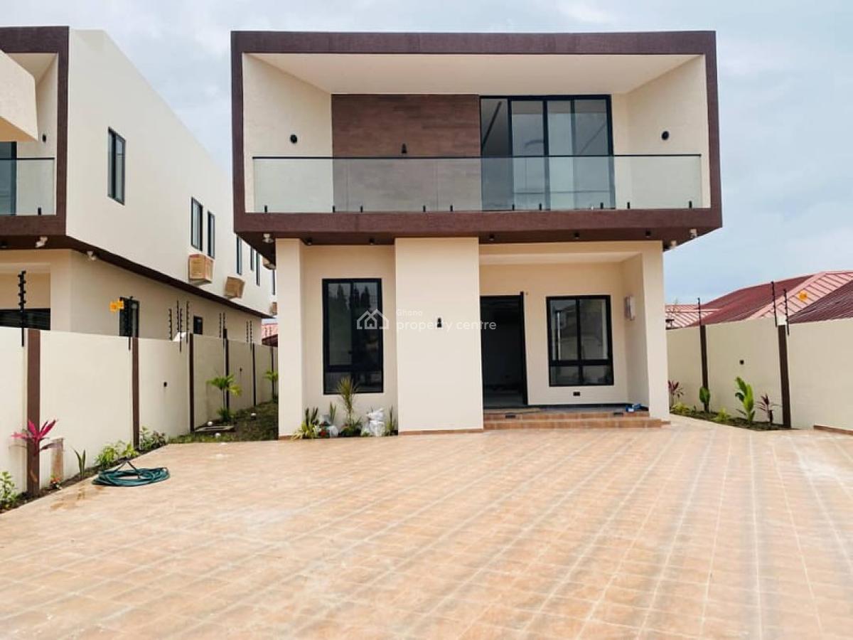 Detached 4 Bedroom Duplex with Staff Quarters, Oyarifa, Adenta Municipal, Accra, Detached Duplex for Sale