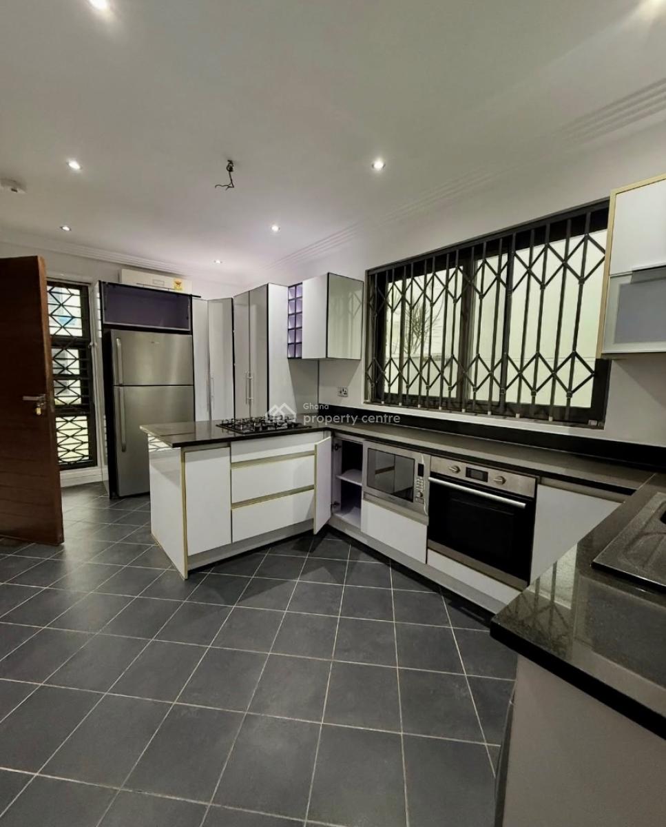 3 Bedroom Townhouse with Staff Quarters in a Gated Community, East Legon, Accra, Detached Duplex for Sale