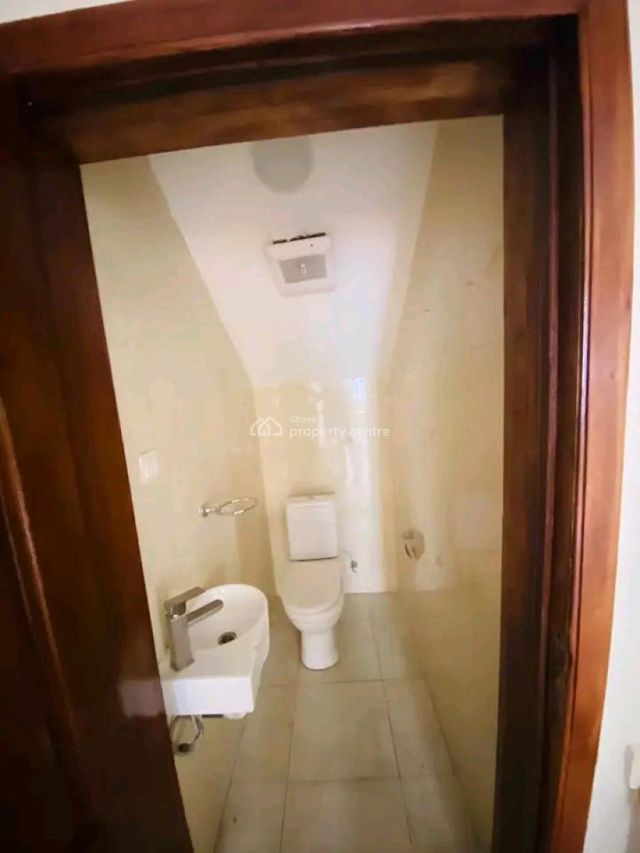 Executive 2-bedroom Townhouse@ Dzorwulu, Dzorwulu, Accra, Townhouse for Rent
