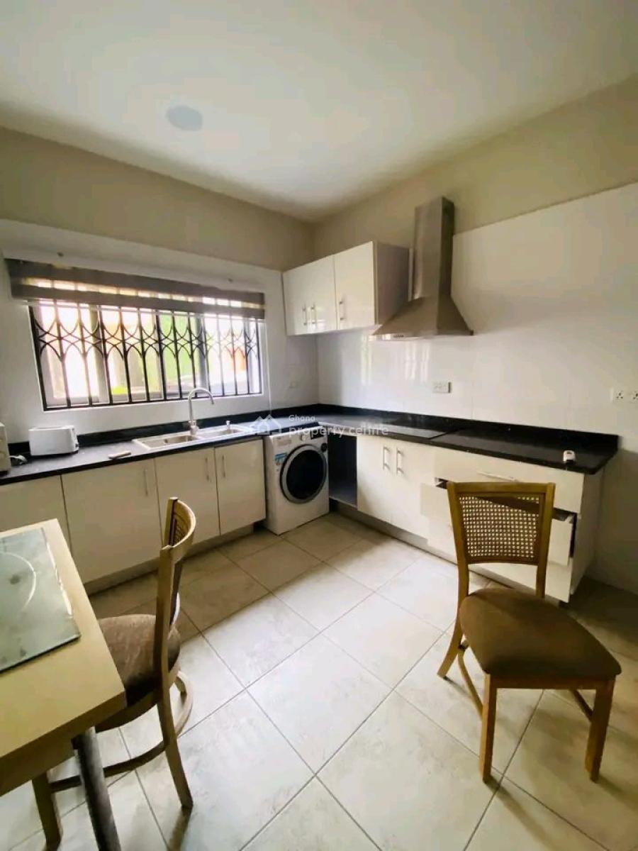Executive 2-bedroom Townhouse@ Dzorwulu, Dzorwulu, Accra, Townhouse for Rent