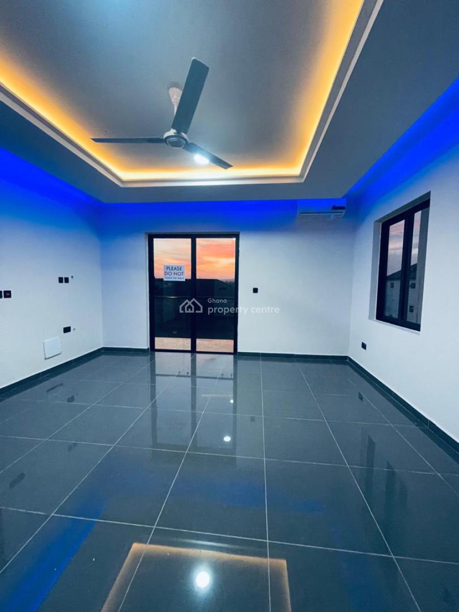 Executive 4 Bedroom Smart Home@ Botwe, Ashaley Botwe, Adenta Municipal, Accra, Townhouse for Sale