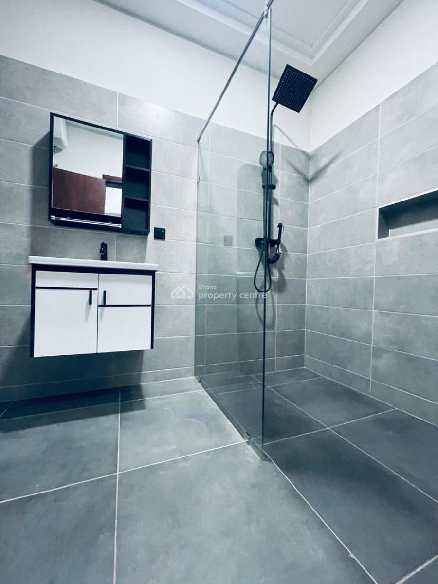 Executive 4 Bedroom Smart Home@ Botwe, Ashaley Botwe, Adenta Municipal, Accra, Townhouse for Sale