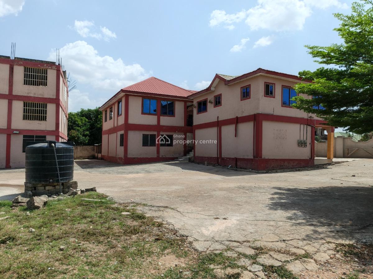 Property for Hospital, Hotel, Company Etc., Near Mampongteng, Pankrono Road., Kwabre, Ashanti, Commercial Property for Sale
