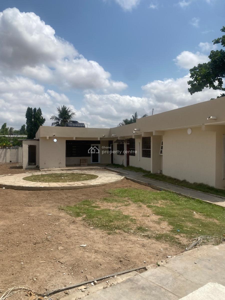 12 Bedrooms Office Space at Dome Market, Market Road, Dome, Ga East Municipal, Accra, Office Space for Rent