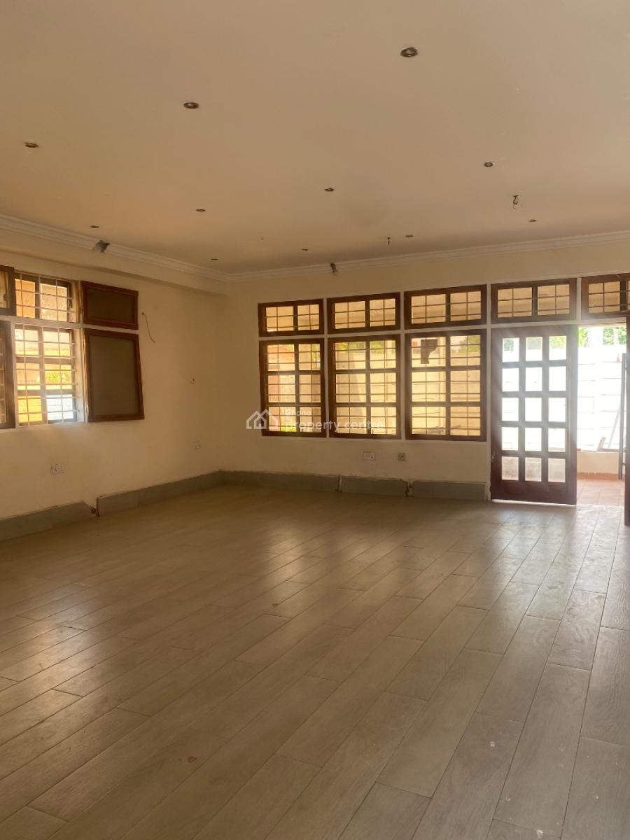 12 Bedrooms Office Space at Dome Market, Market Road, Dome, Ga East Municipal, Accra, Office Space for Rent