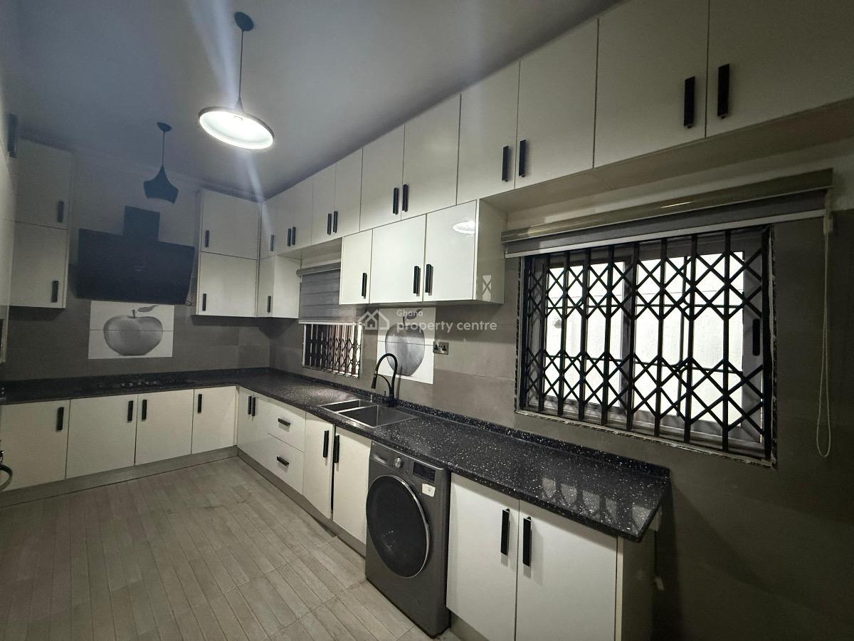 5 Bedrooms Furnished at East Legon, Otinshie, East Legon, Accra, Detached Duplex for Sale