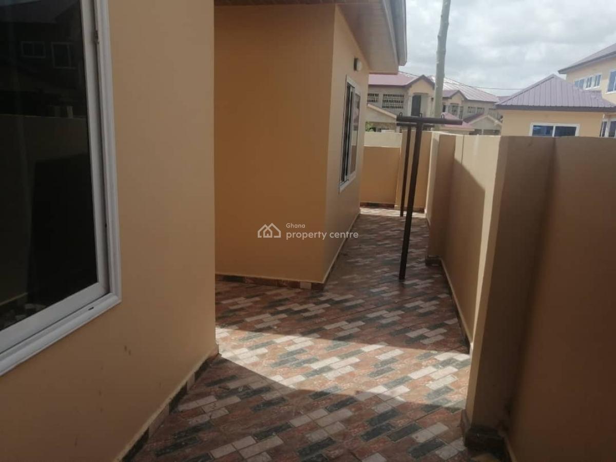 Fully Furnished 4-bedroom Semi-detached House, New Oak Villa Estate, Abokobi, Ga East Municipal, Accra, Semi-detached Duplex for Sale