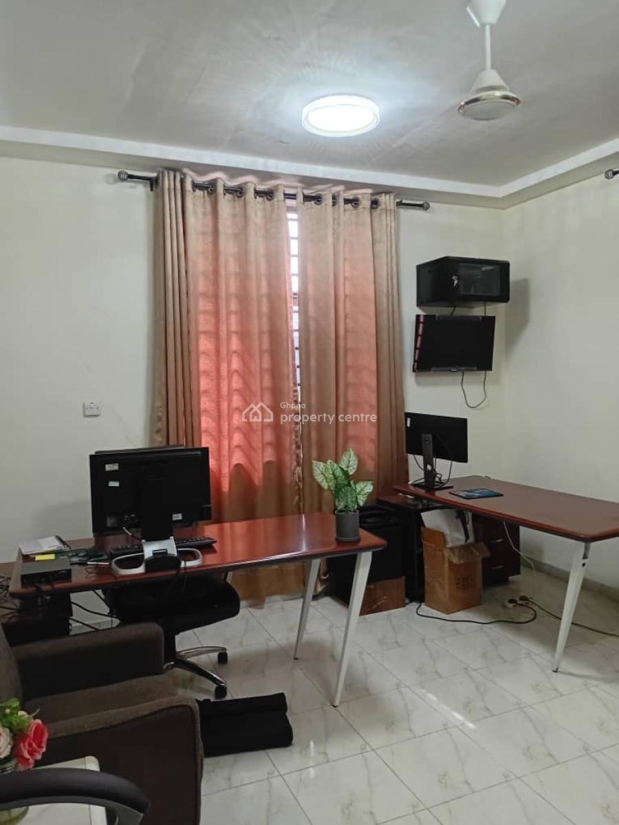 6 Bedrooms at Acp Kwabenya, Acp Estate, Ga East Municipal, Accra, Detached Duplex for Sale