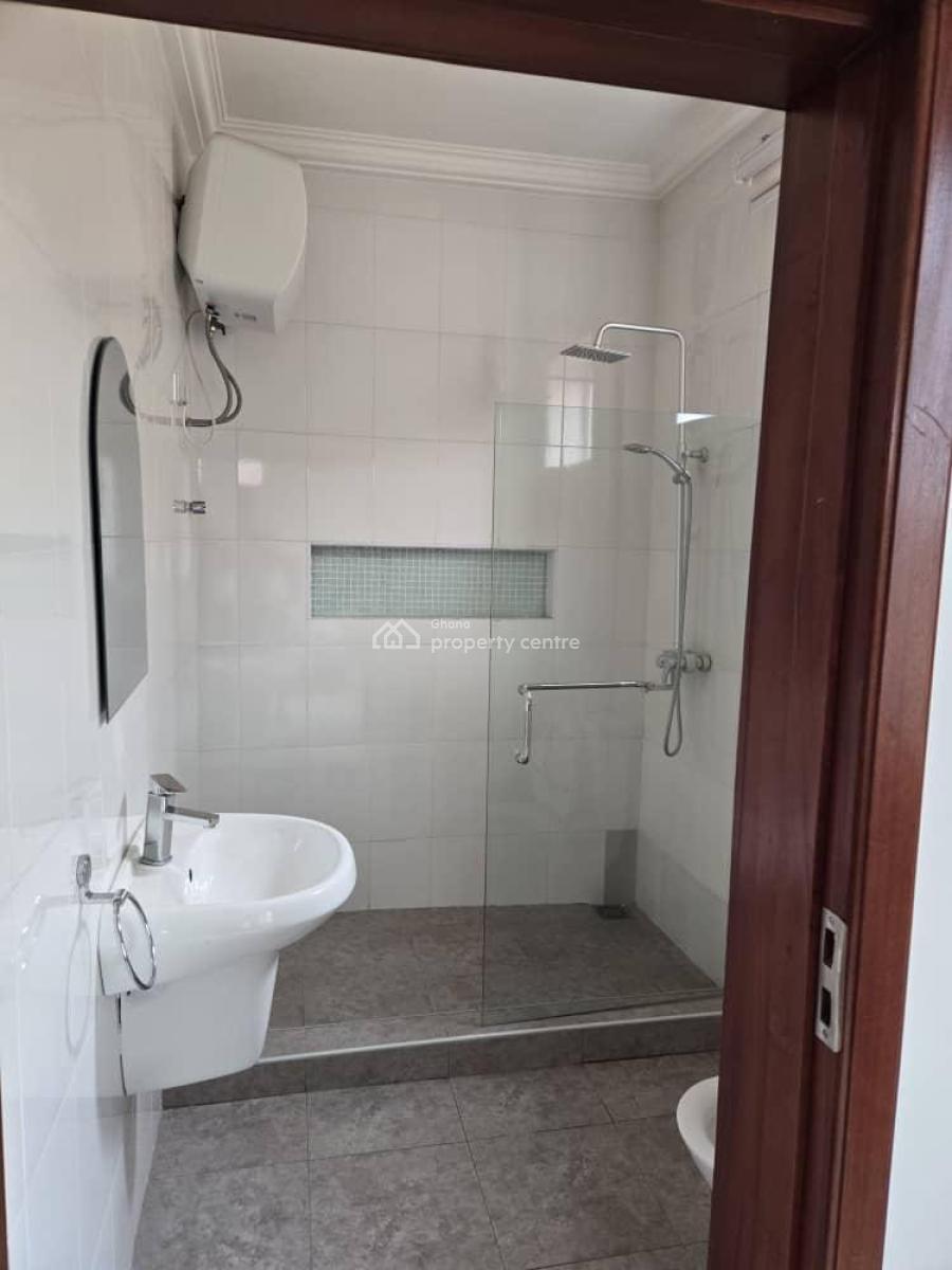 3 Bedrooms at East Airport, Spintex, East Airport, Airport Residential Area, Accra, Apartment for Rent