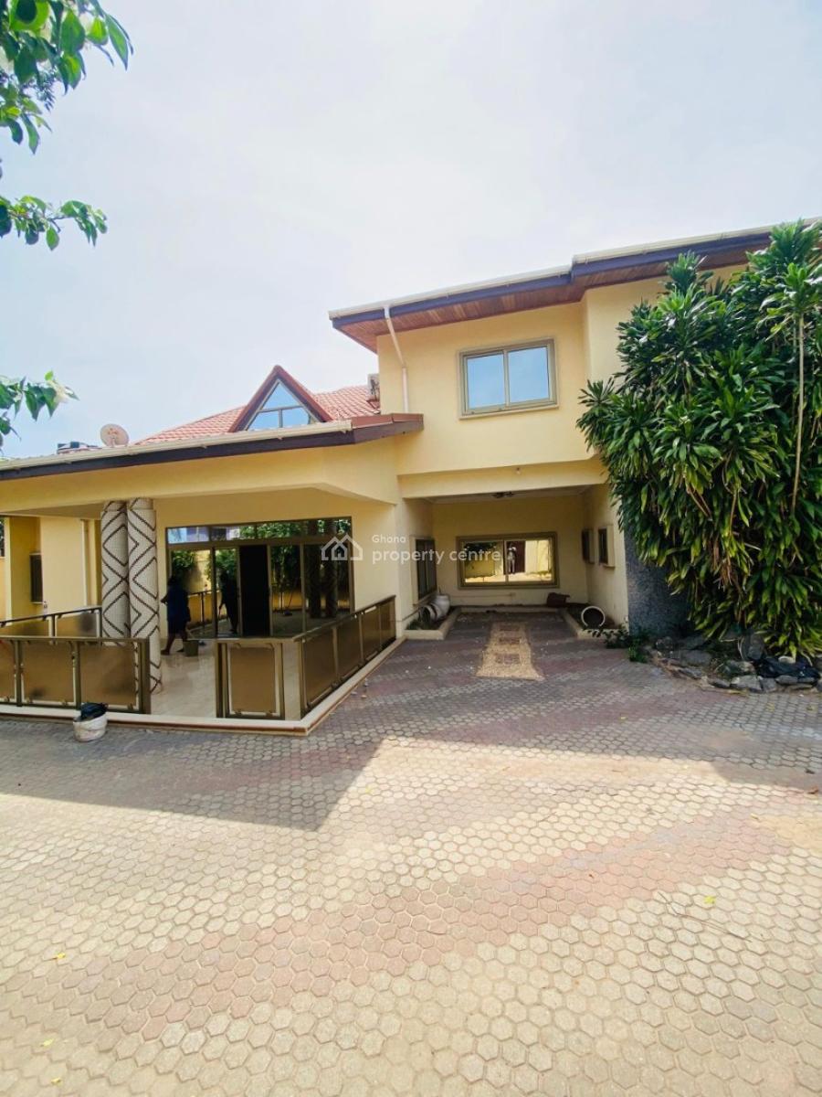 5 Bedroom  with 2 Bedroom Boys Quarters, Petroleum, Achimota, Accra, House for Rent