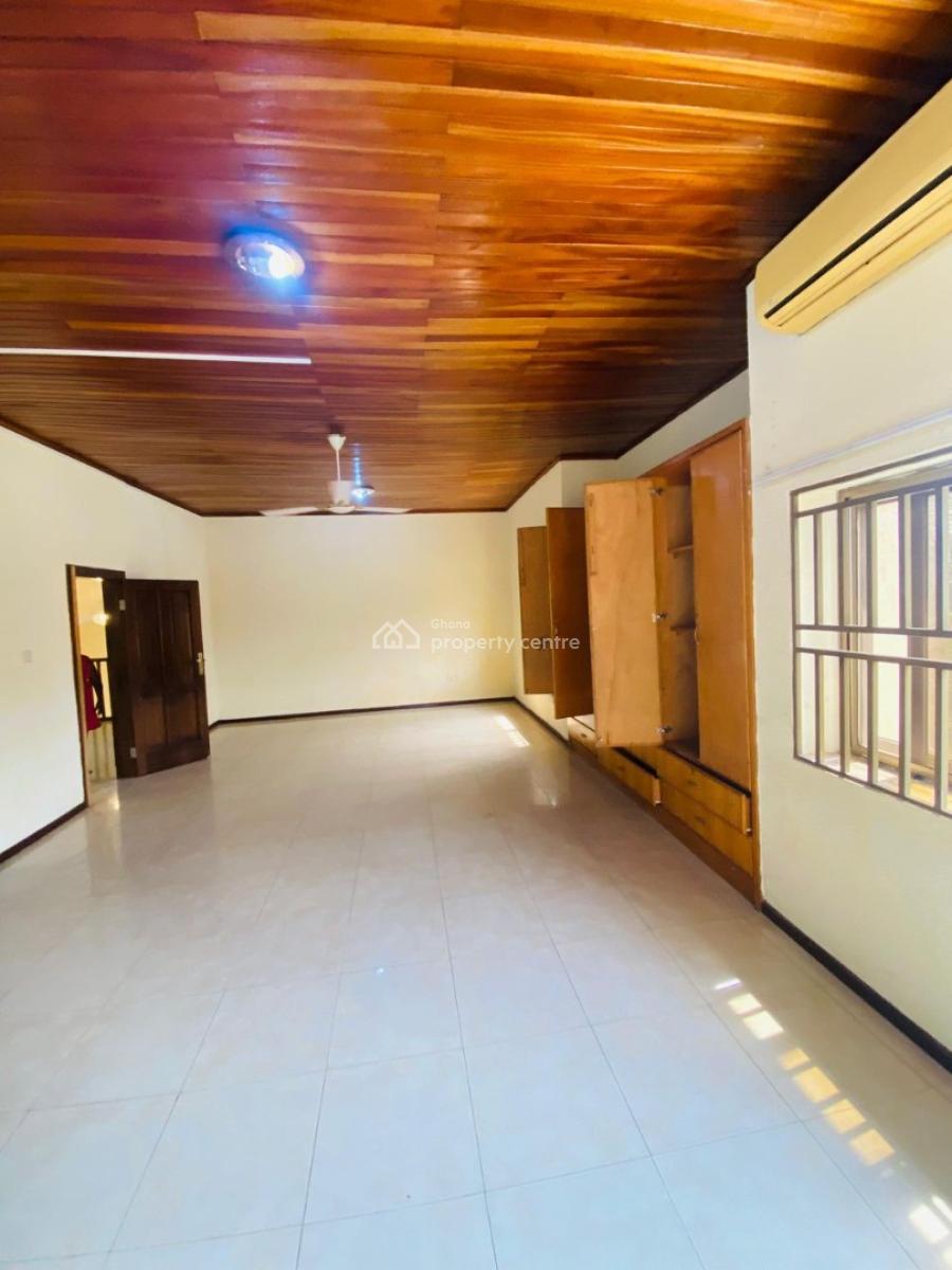 5 Bedroom  with 2 Bedroom Boys Quarters, Petroleum, Achimota, Accra, House for Rent