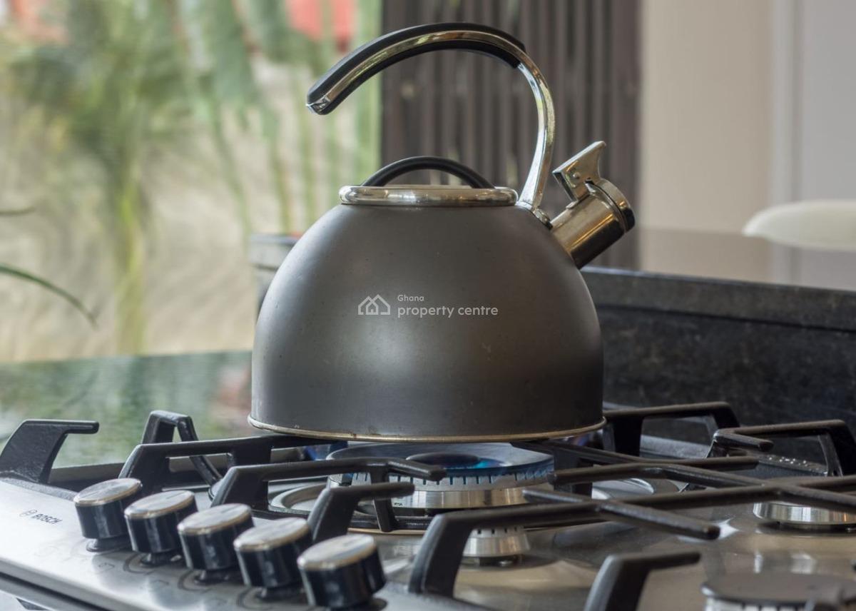 5 Bedroom with Boys Quarters and Penthouse, Achimota, Achimota, Accra, House for Sale