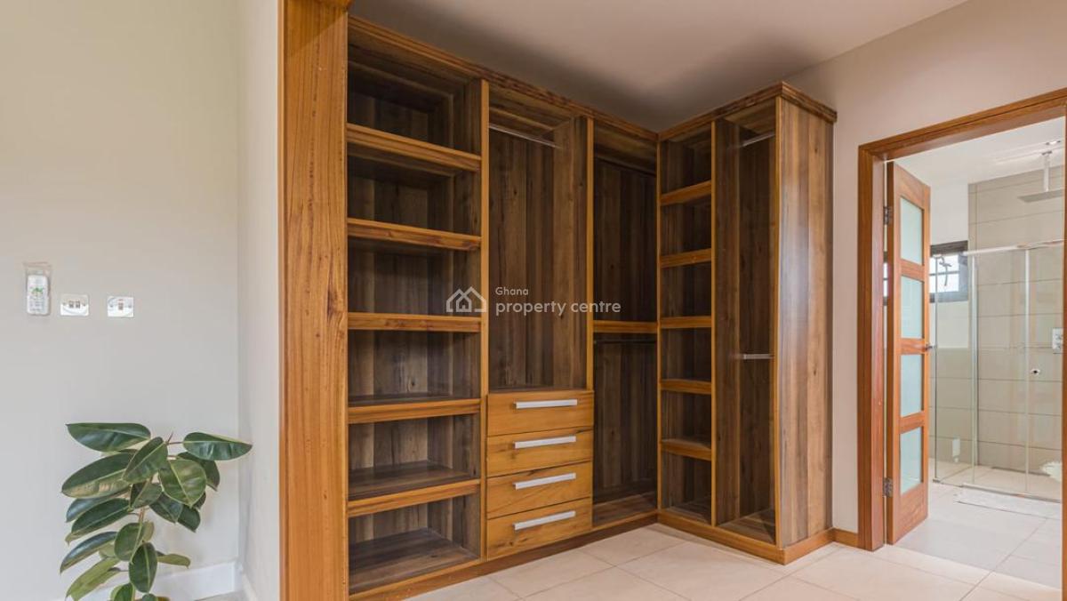 5 Bedroom with Boys Quarters and Penthouse, Achimota, Achimota, Accra, House for Sale
