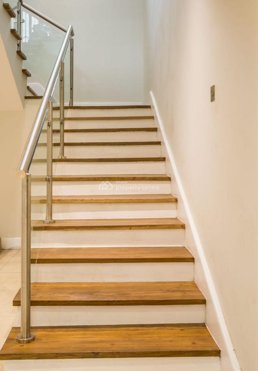 5 Bedroom with Boys Quarters and Penthouse, Achimota, Achimota, Accra, House for Sale