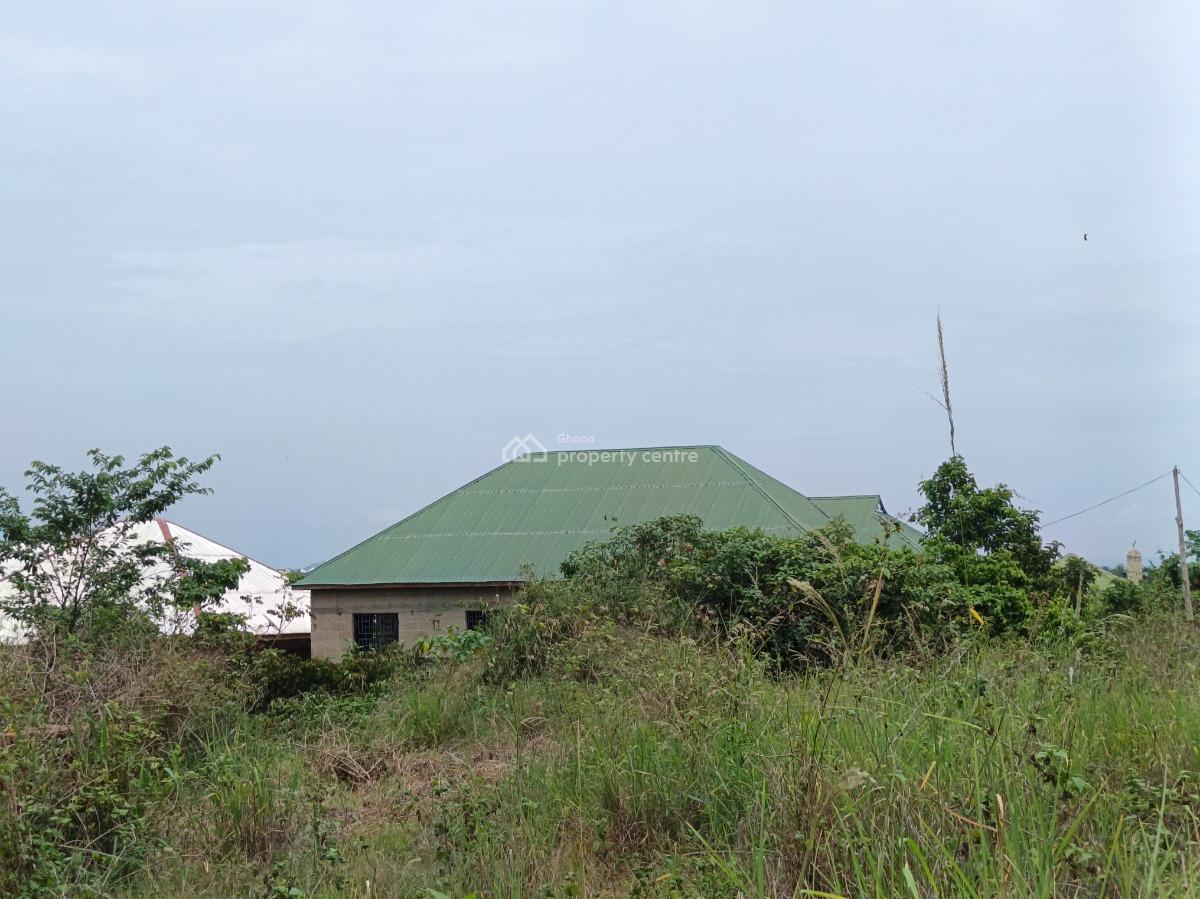 4 Plots ( 1 Acre Land), Waadie Adwumakaase, Near Kenyasi, Mampongteng., Kumasi Metropolitan, Ashanti, Land for Sale