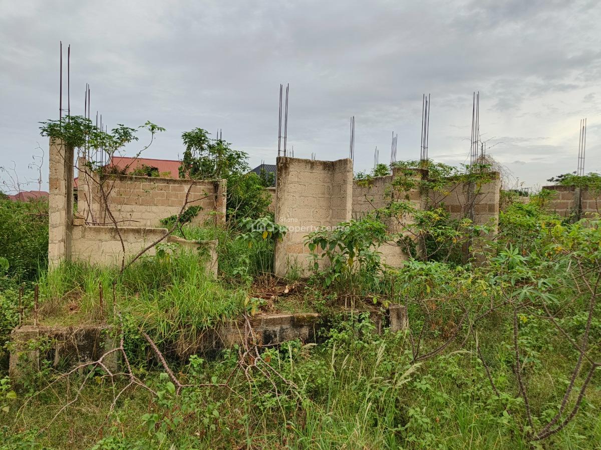 6 Bedroom, Mampongteng Adwumakaase, Near Kenyasi Bosore., Kumasi Metropolitan, Ashanti, House for Sale