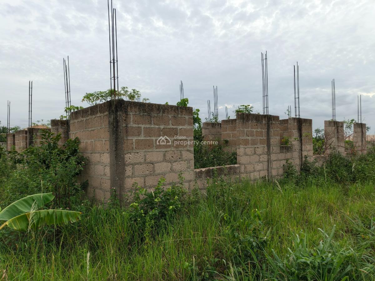 6 Bedroom, Mampongteng Adwumakaase, Near Kenyasi Bosore., Kumasi Metropolitan, Ashanti, House for Sale