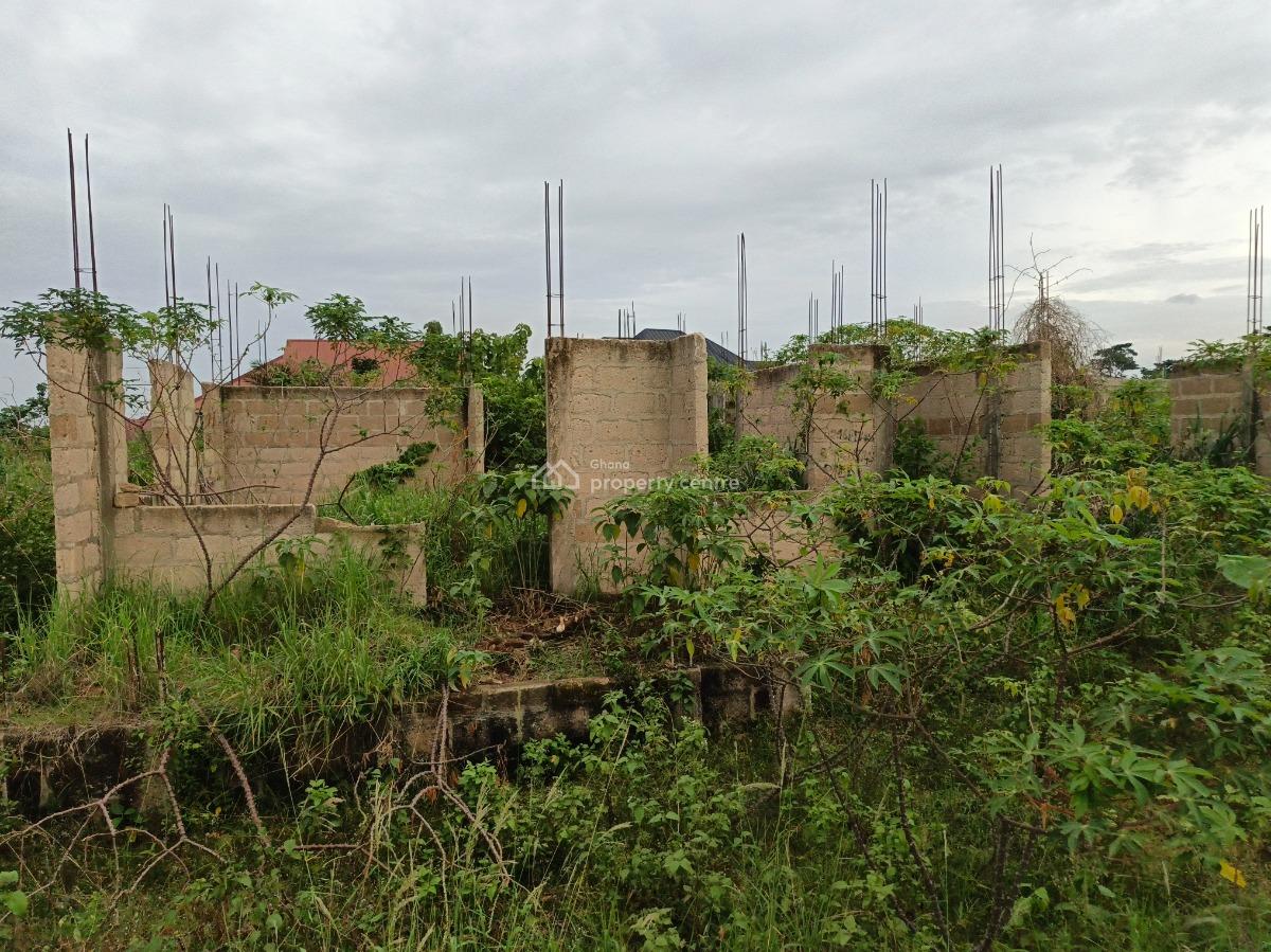 6 Bedroom, Mampongteng Adwumakaase, Near Kenyasi Bosore., Kumasi Metropolitan, Ashanti, House for Sale