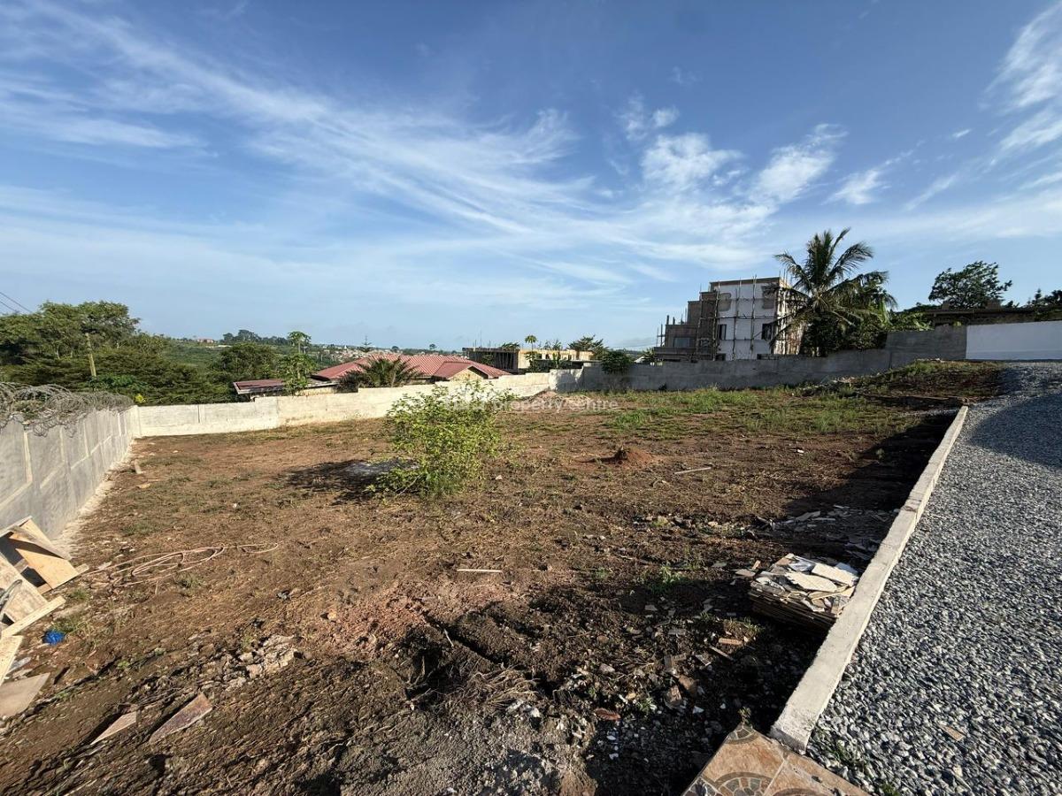 Land Measuring 125 By 100 Feet, Walled and Gated, Peduase Kitase, Near The Police Station, Aburi, Akuapim South Municipal, Eastern Region, Land for Sale