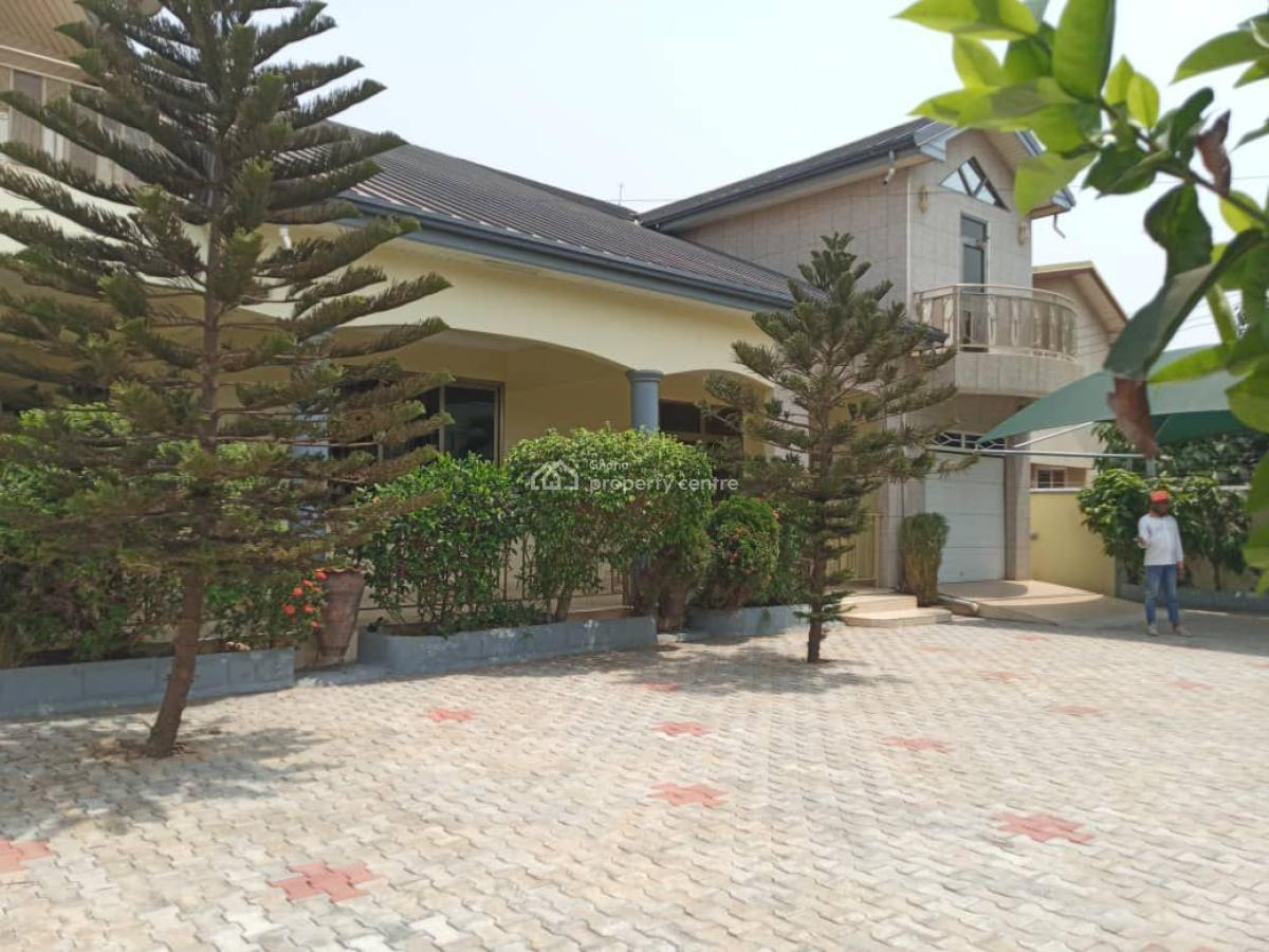 Executive 4 Bedrooms, Community 25, Tema, Accra, House for Rent
