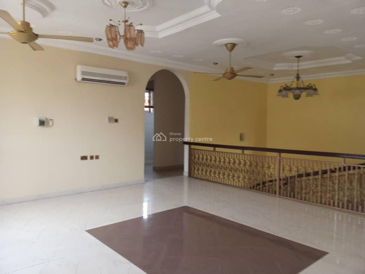 Executive 4 Bedrooms, Community 25, Tema, Accra, House for Rent