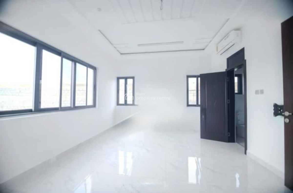 Serviced 2 Bedroom Apartment, Mahama Road, East Airport, Airport Residential Area, Accra, Apartment for Rent